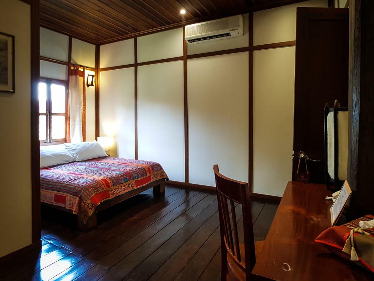 Villa Maydou Boutique Hotel Луанг Прабанг Екстериор снимка